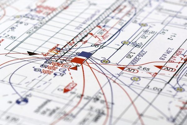 Prompt提示词工程示意图，展示结构化指令模板与AI输出质量对比，橙色主题数据可视化风格